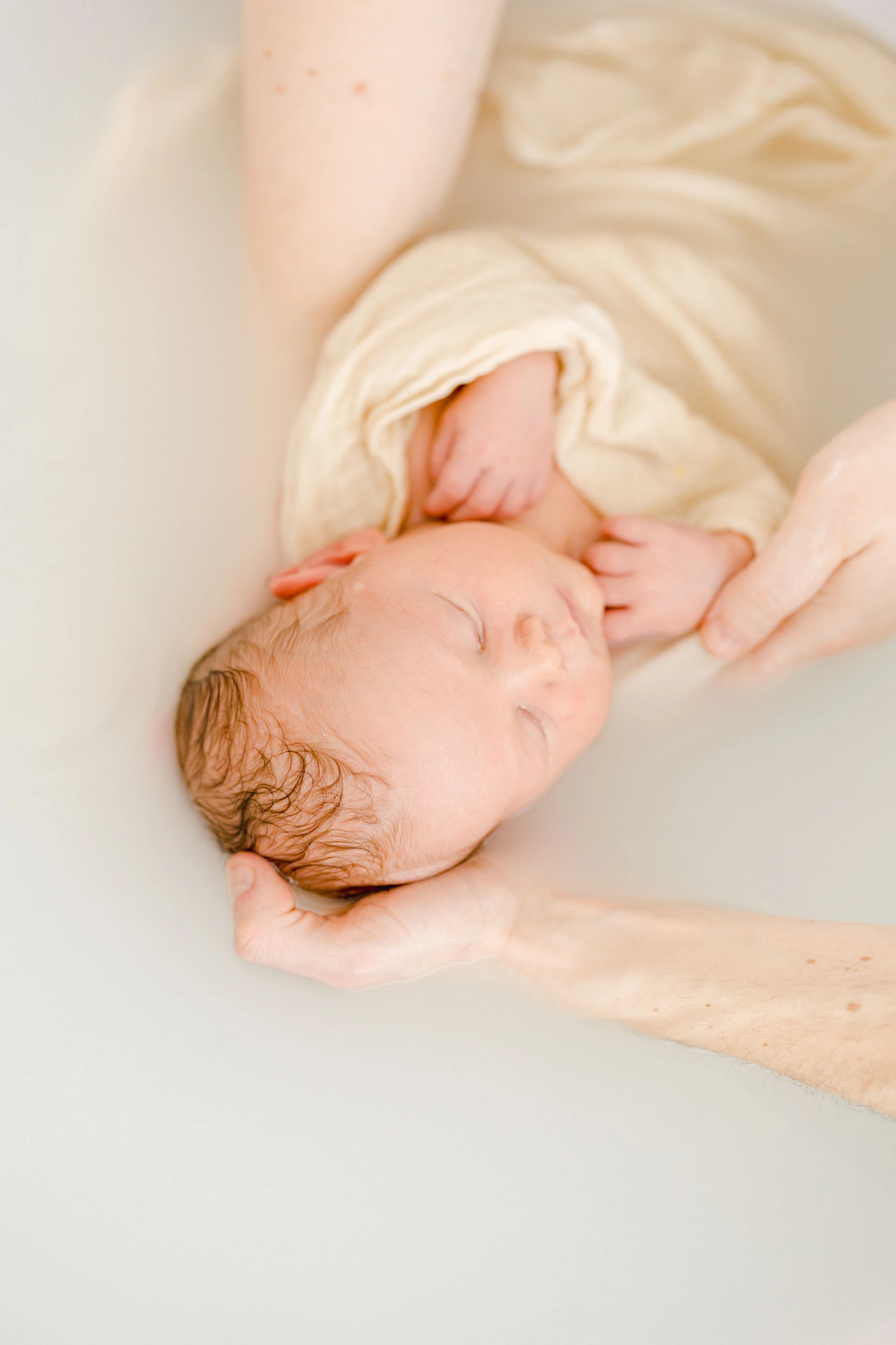 enfant marron gris bordeaux bébé